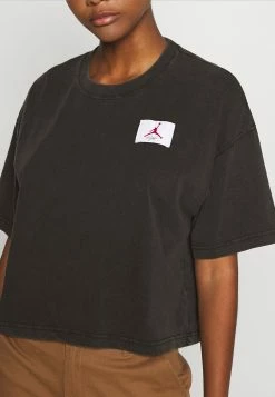 Grosses soldes 🧨 Jordan ESSENTIAL BOXY TEE - T-shirt imprimé Haute Qualité t-shirts et tops col rond femme ⭐ -Pas Cher Jordan Magasin 0af10b82633d4ab8a85feea5b1b46fd1