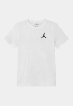 Les meilleures critiques de 🎉 Vendre Jordan JUMPMAN AIR - T-shirt imprimé vêtements basket-ball unisex 🎁 19 Les meilleures critiques de 🎉 Vendre Jordan JUMPMAN AIR - T-shirt imprimé vêtements basket-ball unisex 🎁 -Pas Cher Jordan Magasin 0b6cba054ac747d088a78a59f415bf3a 1