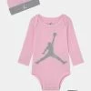 Nouveau 🔔 Qualité Fiable Jordan JUMPMAN BOOTIE SET UNISEX - Bonnet accessoires basket-ball 😍 -Pas Cher Jordan Magasin 0f8b0b0856014914a8a3c66f4723db54 3