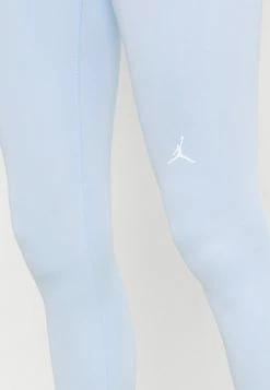 Nouveau 🤩 En Remise Jordan CORE - Legging pantalons normale femme 👍 -Pas Cher Jordan Magasin 12da7d7aa02f46a78225e629e258f7a2