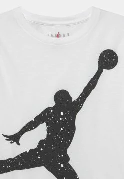 Meilleur prix ⌛ Prix Cassé Jordan OVERSIZE SPECKLE JUMPMAN - T-shirt imprimé vêtements basket-ball enfant ✨ 9 Meilleur prix ⌛ Prix Cassé Jordan OVERSIZE SPECKLE JUMPMAN - T-shirt imprimé vêtements basket-ball enfant ✨ -Pas Cher Jordan Magasin 151c55b6b09b478bace48fe7966c9d39