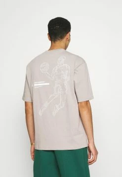 Top 10 🌟 Jordan Prix Affortable CREW - T-shirt imprimé t-shirts & polos col rond homme ✨ -Pas Cher Jordan Magasin 170c121191fb4f448dcfb5ab3cc7bc6f