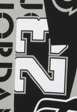 Top 10 🔥 Jordan Prix Réduit HER TEE CORE - T-shirt imprimé t-shirts et tops col rond femme ❤️ -Pas Cher Jordan Magasin 248f750336224605bfe05f70889882e5