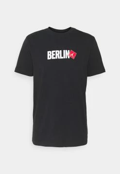 Tout neuf 👏 Jordan Assurance De l’Authenticité BERLIN CITY CREW - T-shirt imprimé t-shirts & polos col rond homme 🌟 -Pas Cher Jordan Magasin 2e208129ed2445adb9170aa249f86828