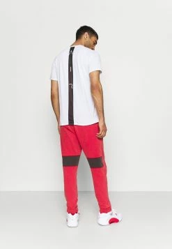 Grosses soldes đ„ Jordan Meilleur Prix Garanti AIR PANT - Pantalon de survĂȘtement vĂȘtements basket-ball homme â 12 Grosses soldes đ„ Jordan Meilleur Prix Garanti AIR PANT - Pantalon de survĂȘtement vĂȘtements basket-ball homme â -Pas Cher Jordan Magasin 3048222573e148ceb453596f263ac1fa