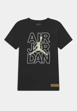Bon marché 🛒 Prix Exclusifs Jordan T-shirt imprimé vêtements basket-ball enfant ✔️ -Pas Cher Jordan Magasin 351d397d3f1247919649f1995799710b