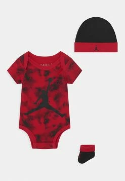 De gros 🧨 Jordan Prix Usine TYE DYE SET UNISEX - T-shirt imprimé accessoires basket-ball ⭐ -Pas Cher Jordan Magasin 3926047973bc46899325034ed9e3e09e