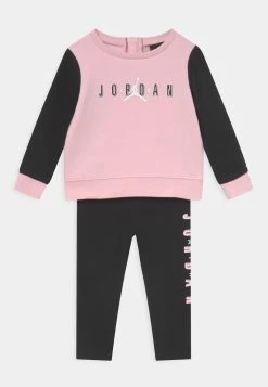 Top 10 👏 Jordan AIR SET UNISEX - Survêtement Garantie De Qualité 100% vêtements basket-ball 😉