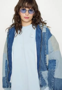 Remise 😍 Jordan ESSEN 👗 DRESS - Robe en jersey Marchandise de première qualité robes col rond femme 🎉 -Pas Cher Jordan Magasin 3ba4ec0b96df48b48a7afeafe25f5b75