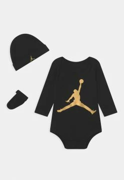 Coupon ❤️ Jordan JUMPMAN SET UNISEX - Bonnet Prix Aimable accessoires basket-ball 🔔 14 Coupon ❤️ Jordan JUMPMAN SET UNISEX - Bonnet Prix Aimable accessoires basket-ball 🔔 -Pas Cher Jordan Magasin 3f504938673543f19cfbc65236b31d12 3