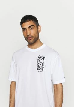 Acheter 🌟 Jordan Prix Gelé ZION TEE - T-shirt imprimé vêtements basket-ball homme 💯 -Pas Cher Jordan Magasin 3f5183bf20bb4093a9112678a41ea6c0