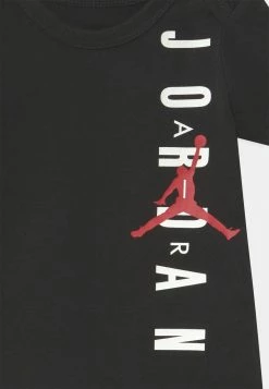 Remise 😍 Jordan Prix d’Amis MILESTONE STICKER 4 PACK UNISEX - Cadeau de naissance cadeaux de naissance basket-ball 😀 -Pas Cher Jordan Magasin 42ef01e19ba843e5ac8fcd2750aba59e