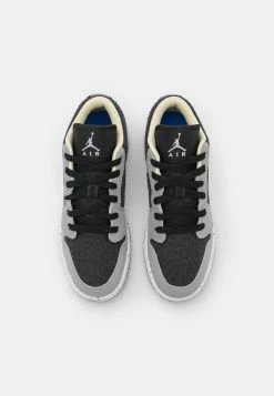 Offres ✔️ Prix Compétitif AIR JORDAN 1 LOW SE REC - Chaussures de basket basket-ball unisex 😍 -Pas Cher Jordan Magasin 440422d8708e41329bf81c39cac00e1d