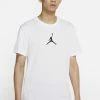 Meilleur prix 🔥 Jordan Prix Bradés JUMPMAN CREW - T-shirt imprimé vêtements basket-ball homme 🛒 -Pas Cher Jordan Magasin 46d73f8e683f4a31a683a0872790c556 2