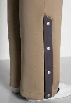 Remise 🧨 Jordan NEW CLASSICS SUIT - Pantalon de survêtement Authentique 100% pantalons haute femme 🔔 -Pas Cher Jordan Magasin 4cba02f9f9bd4ae3af152833b884b695