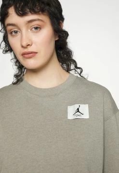 Meilleur prix 🥰 Jordan ESSEN TEE - T-shirt basique Prix Exclusifs t-shirts et tops col rond femme ✔️ -Pas Cher Jordan Magasin 5710e6b6b5ee41e3b99d311c69cf56fb