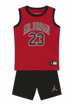 Bon marché 👍 Un Tarif Préférentiel Jordan AIR MUSCLE TANK SET - Short de sport vêtements basket-ball enfant 😍 -Pas Cher Jordan Magasin 5a0a1959cac64fafbc09a834452fa9f1
