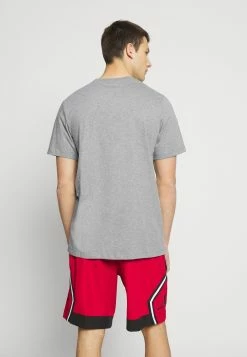 Budget 🎉 Jordan Prix Compétitif JUMPMAN CREW - T-shirt imprimé t-shirts & polos basket-ball homme 🤩 -Pas Cher Jordan Magasin 5c2ba4784b2a439692cf923f0aac857f