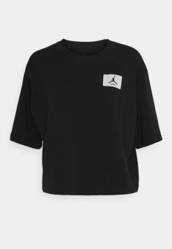 Meilleur prix 🛒 Faible Prix Jordan ESSEN BOXY TEE - T-shirt basique t-shirts et tops col rond femme 🥰 -Pas Cher Jordan Magasin 5e7aafb8d94f4d9d846294c164cef64c 1
