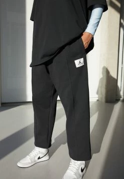 Tout neuf ⌛ Jordan Prix Distinctifs ESSEN PANT - Pantalon de survêtement pantalons haute femme 🤩 -Pas Cher Jordan Magasin 5e8c452e99b549f1a82c60f7f4f65290