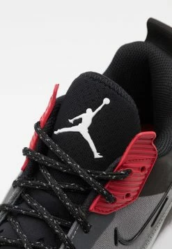 De gros 😉 Jordan ZOOM '92 - Baskets montantes Promos baskets & 👟 sneakers rond homme ⭐ -Pas Cher Jordan Magasin 5e8e38617b53489489a4cc7787d700ed