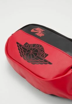 Meilleur prix 💯 Jordan Prix Accessible CROSSBODY - Sac banane sacs basket-ball homme ✨ 12 Meilleur prix 💯 Jordan Prix Accessible CROSSBODY - Sac banane sacs basket-ball homme ✨ -Pas Cher Jordan Magasin 5e92a57525de47a69d961aae3591b798