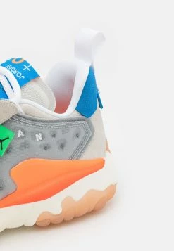 Offres 🔔 Prix Raisonnable Jordan DELTA 2 UNISEX - Baskets basses baskets & 👟 sneakers rond 😍 -Pas Cher Jordan Magasin 644458e479554d27837986bed71ad4da