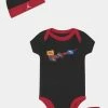 Acheter ⭐ Jordan SET UNISEX - T-shirt imprimé Prix Dynamité accessoires basket-ball 🎉 -Pas Cher Jordan Magasin 65ed855d59814b1f969a9e7b37859c08