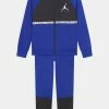 Meilleur prix ⭐ Jordan JUMPMAN AIR BLOCKED SET UNISEX - Survêtement Prix De Rêve vêtements basket-ball ✨