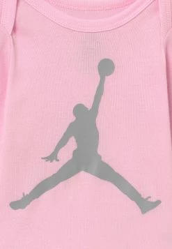 Top 10 🎁 Jordan JUMPMAN SET UNISEX - Bonnet Qualité Supérieure accessoires basket-ball 👏 -Pas Cher Jordan Magasin 6a629788f0d94ce3a5c8fcf6e23a4a05