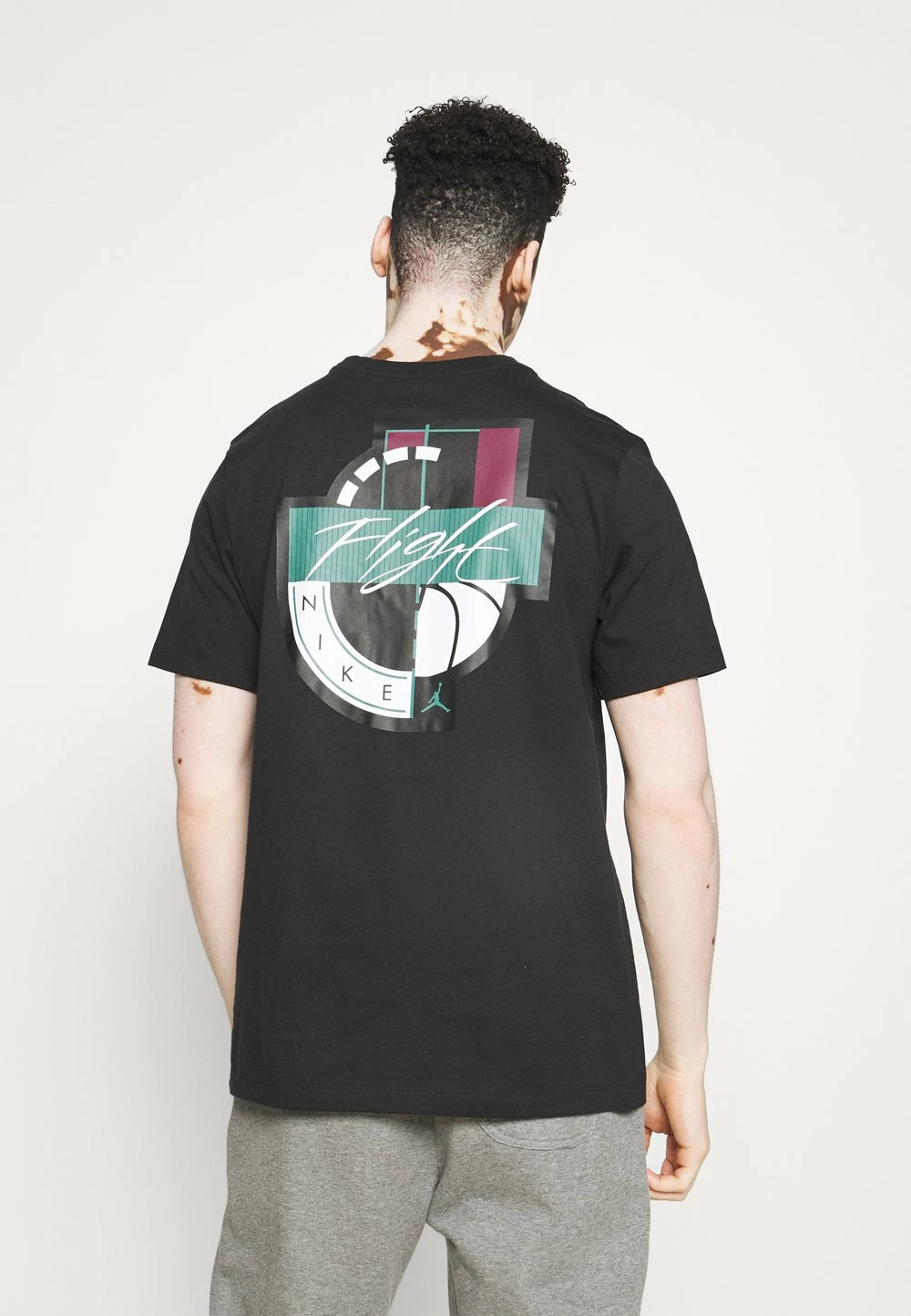 Vente flash đ€© Jordan T-shirt basique QualitĂ© Garantie t-shirts col rond homme â 3 Vente flash đ€© Jordan T-shirt basique QualitĂ© Garantie t-shirts col rond homme â