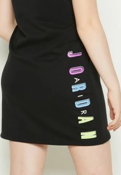 Remise 🤩 Jordan COLOR OUTSIDE THE LINES - Robe de sport Qualité Garantie vêtements basket-ball enfant ✨ -Pas Cher Jordan Magasin 77acff931f254ec38f583e4cb0d72070