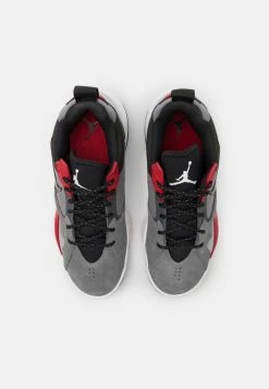 De gros 😉 Jordan ZOOM '92 - Baskets montantes Promos baskets & 👟 sneakers rond homme ⭐ -Pas Cher Jordan Magasin 78d0b6e583624ae99eb2145cca9c3a52