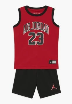 Bon marché 👍 Un Tarif Préférentiel Jordan AIR MUSCLE TANK SET - Short de sport vêtements basket-ball enfant 😍