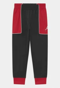 Sortie 🔥 Jordan Réduction CROSS OVER SET - Survêtement vêtements basket-ball enfant ⭐ -Pas Cher Jordan Magasin 8af2dd397c78467dbf395c9818b9f685