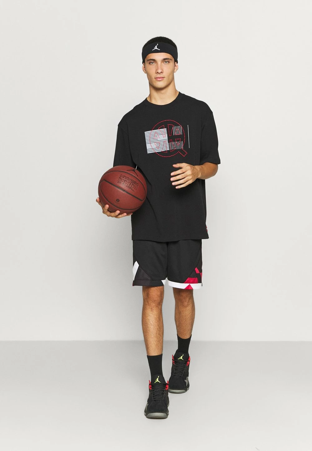De gros ⭐ Jordan EVENT 1985 TEE - T-shirt imprimé Prix Équitable vêtements basket-ball homme 🤩 4 De gros ⭐ Jordan EVENT 1985 TEE - T-shirt imprimé Prix Équitable vêtements basket-ball homme 🤩 – Image 2