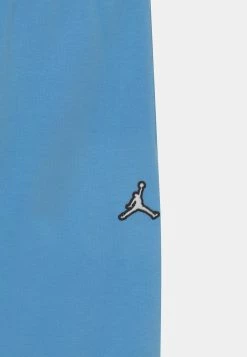 Meilleur prix 🛒 Réduction Jordan ESSENTIALS - Pantalon de survêtement vêtements basket-ball enfant 🥰 -Pas Cher Jordan Magasin 8ba1dc5326344a168fe0e44299f31a8d