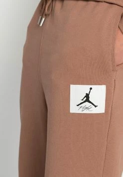 Tout neuf 👏 Prix Raisonnable Jordan PANT - Pantalon de survêtement - brown pantalons normale homme 😀 -Pas Cher Jordan Magasin 9473b1db69974f3596f50b64a9ad1f81