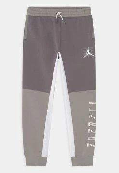 Les meilleures critiques de 🎁 Prix Acceptable Jordan JUMPMAN PANT - Pantalon de survêtement vêtements basket-ball enfant 🧨