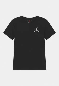 Les meilleures critiques de 🎉 Vendre Jordan JUMPMAN AIR - T-shirt imprimé vêtements basket-ball unisex 🎁 18 Les meilleures critiques de 🎉 Vendre Jordan JUMPMAN AIR - T-shirt imprimé vêtements basket-ball unisex 🎁 -Pas Cher Jordan Magasin 96e23d73c59a4a13b836f9d705acd674 1