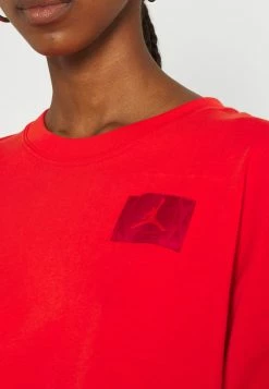 Meilleur prix 🛒 Faible Prix Jordan ESSEN BOXY TEE - T-shirt basique t-shirts et tops col rond femme 🥰 -Pas Cher Jordan Magasin 9f498fce7f124d7d98b2a4129a71cb79