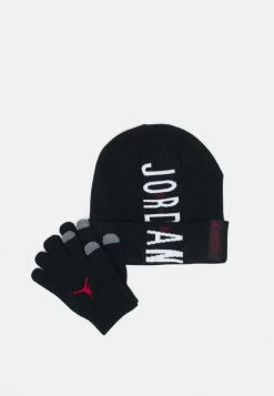 De gros 🛒 Prix Dynamité Jordan AIR PATCH BEANIE SET UNISEX - Gants accessoires basket-ball 🎉