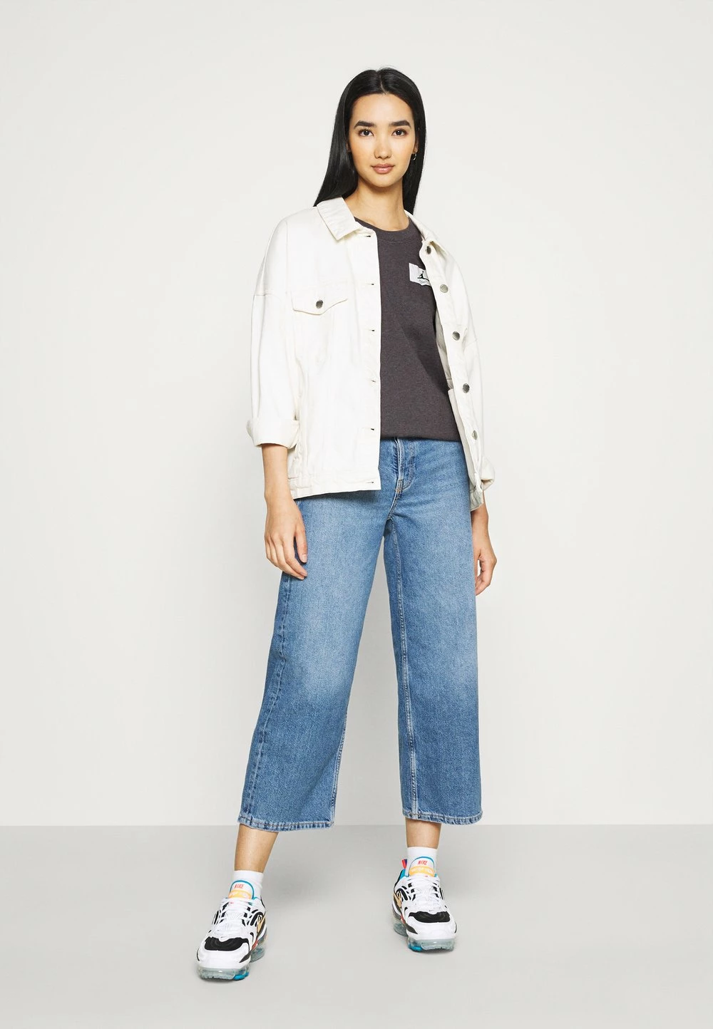 Meilleur prix 🌟 Jordan Prix Distinctifs ESSEN TEE - T-shirt basique t-shirts et tops col rond femme 🧨 4 Meilleur prix 🌟 Jordan Prix Distinctifs ESSEN TEE - T-shirt basique t-shirts et tops col rond femme 🧨 – Image 2