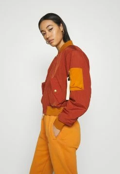 Bon marché 🥰 Jordan FLIGHT - Blouson Bomber Réduction vestes col officier femme 😉 -Pas Cher Jordan Magasin a766a339f148478c9bb0d299c7f1b438