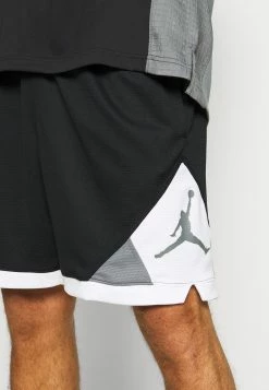 Le moins cher đ Jordan DRY AIR DIAMOND SHORT - Short de sport Prix Acceptable vĂȘtements basket-ball homme â 14 Le moins cher đ Jordan DRY AIR DIAMOND SHORT - Short de sport Prix Acceptable vĂȘtements basket-ball homme â -Pas Cher Jordan Magasin a7840fe0528643f4b1c81226233bddb1