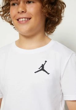 Bon marché 🌟 Jordan JUMPMAN AIR - T-shirt imprimé Première Qualité vêtements basket-ball unisex 🧨 -Pas Cher Jordan Magasin aa3b78a68c9c4e4da4591f7d74f49f92