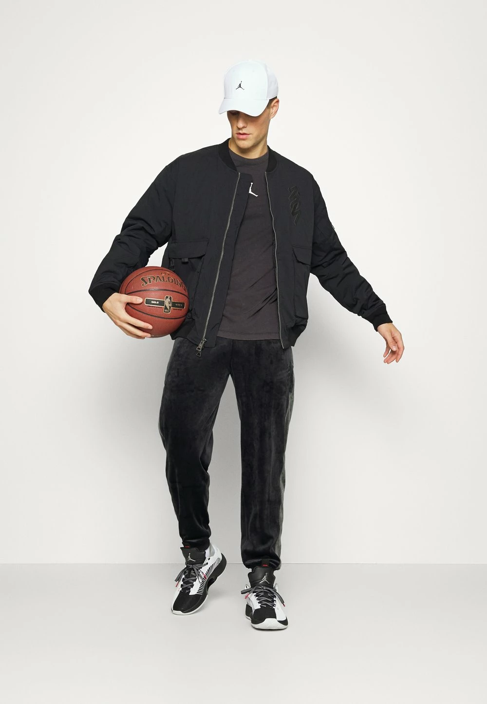 Meilleure vente đ Jordan ZION TRACK SUIT PANT - Pantalon de survĂȘtement Prix Sympa vĂȘtements basket-ball homme âš 4 Meilleure vente đ Jordan ZION TRACK SUIT PANT - Pantalon de survĂȘtement Prix Sympa vĂȘtements basket-ball homme âš â Image 2