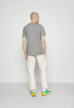 Les meilleures critiques de ✔️ Jordan Prix d’Amis CREW - T-shirt imprimé t-shirts col rond homme ❤️ -Pas Cher Jordan Magasin b1acd87cabea4967867dc6a8a48e3ed2