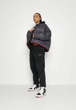 Vente flash ⭐ Prix Gelé Jordan PUFF CORE - Veste d'hiver vestes & blazers col doublé femme ❤️ 17 Vente flash ⭐ Prix Gelé Jordan PUFF CORE - Veste d'hiver vestes & blazers col doublé femme ❤️ -Pas Cher Jordan Magasin b55f1ceb09994588a051289308c333e3