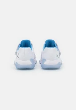 Top 10 ✨ Prix Distinctifs Jordan 11 CMFT LOW UNISEX - Chaussures de basket à scratch 🔔 12 Top 10 ✨ Prix Distinctifs Jordan 11 CMFT LOW UNISEX - Chaussures de basket à scratch 🔔 -Pas Cher Jordan Magasin b7d09c193be448bcb754245c88befb9f